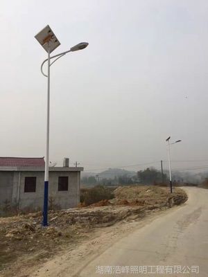 太陽能路燈制造商電話,九江太陽能路燈