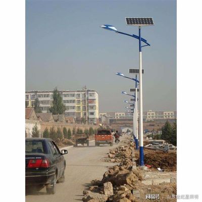 太陽(yáng)能路燈有多少瓦?農(nóng)村太陽(yáng)能路燈有多少瓦?