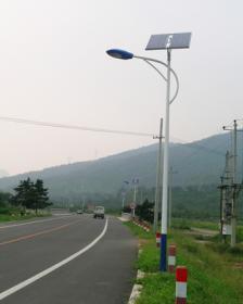 貴州集成太陽(yáng)能路燈,太陽(yáng)能集成路燈
